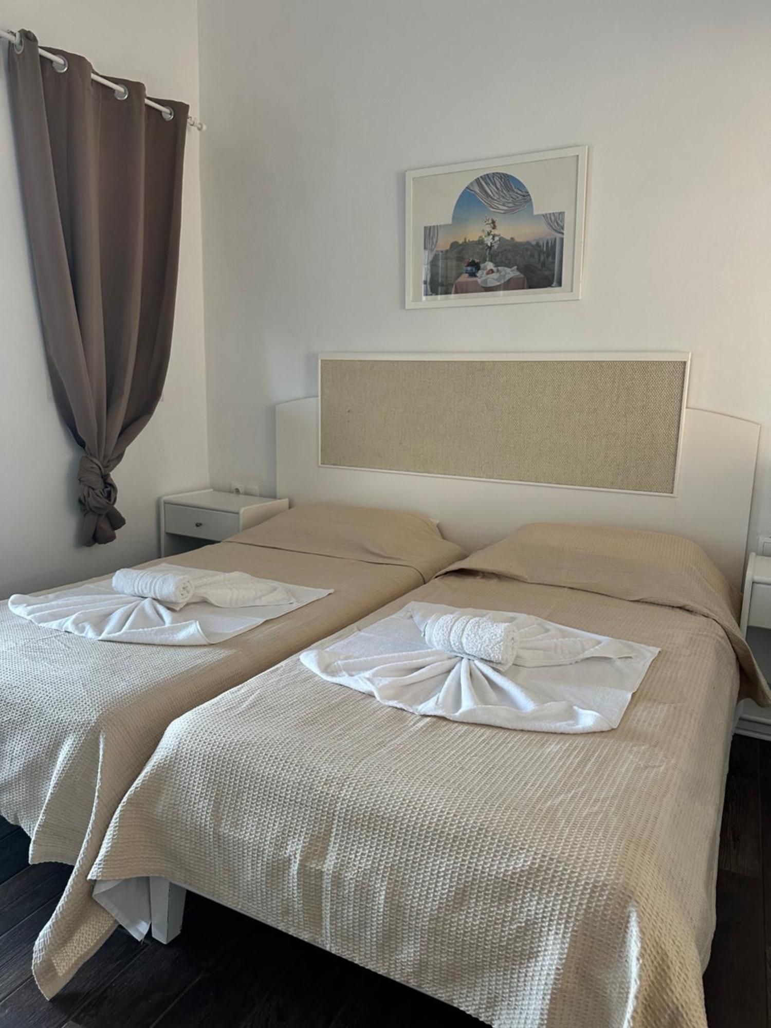 Ene'S Mykonos Apartment Klouvas Bagian luar foto