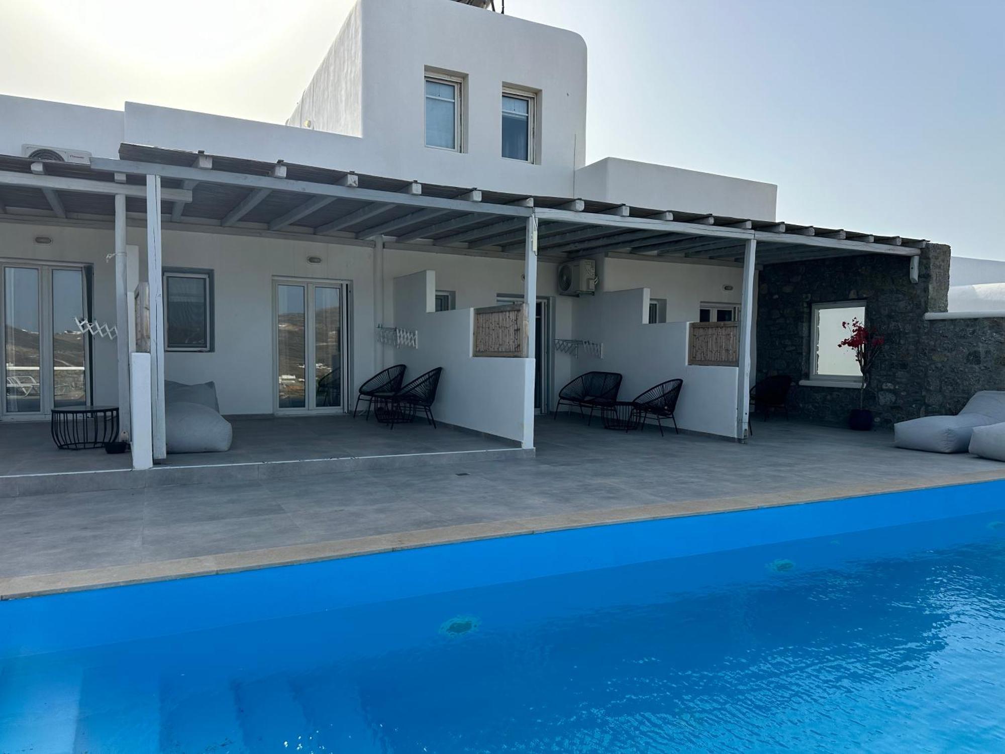 Ene'S Mykonos Apartment Klouvas Bagian luar foto